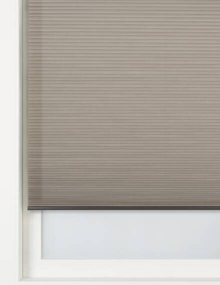 HEMA Plissé Dubbel Lichtdoorlatend/Witte Achterzijde 25 Mm Taupe(taupe )